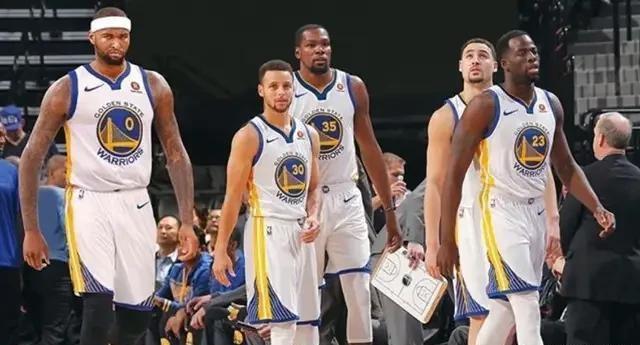 美记：班凯罗缺阵期间，魔术在小瓦&贝恩带领下打出强队风范（美记：班凯罗缺阵之际，小瓦与贝恩率领魔术展现强队气质）