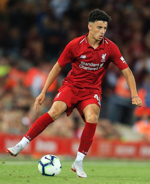 解锁新身份，美女球员艾丽莎-莱曼将成为米兰冬奥会火炬手（从绿茵到奥运火炬：美女球员艾丽莎-莱曼出任米兰冬奥会火炬手）