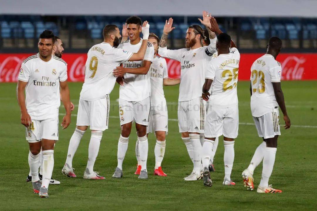 国安夺冠晋级亚冠精英附加赛，保底奖金80万美元背后的机遇与挑战（国安封王挺进亚冠精英附加赛：80万美元保底奖金的机遇与考验）