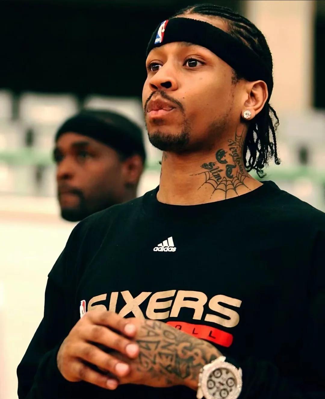 今天是北京时间2025年12月07日星期日,欢迎收看早报！（北京时间2025年12月07日周日，早报与您相约！）