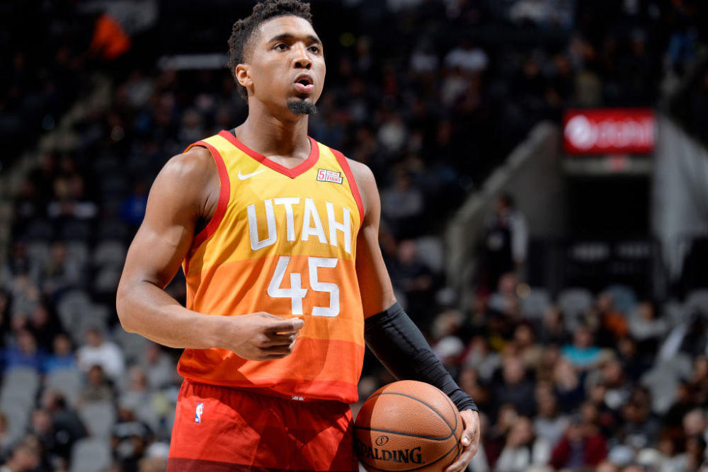 乌兹别克斯坦成为亚洲新黑马（乌兹别克斯坦崛起为亚洲黑马）