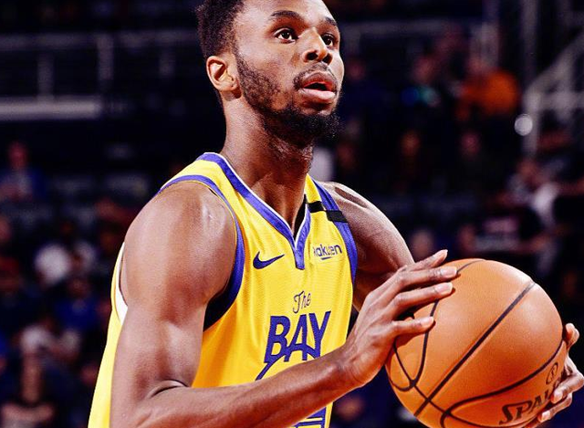 足球摄影最佳瞬间捕捉技巧（足球摄影精彩瞬间抓拍指南）