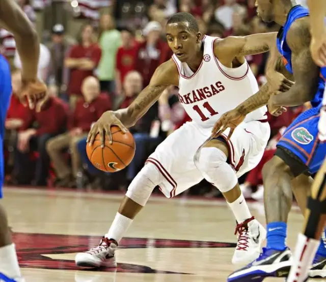 执教俱乐部前1000场场均积分前10：瓜迪奥拉第1，穆里尼奥第2（俱乐部执教首1000场场均得分前十：瓜迪奥拉居首，穆里尼奥次席）