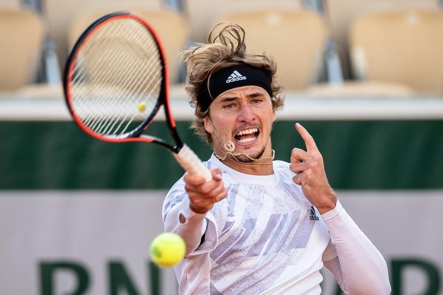 在关键比赛 在关键比赛