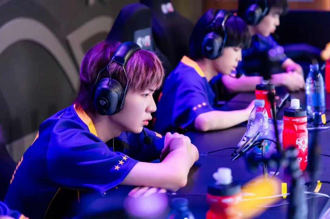 球队相比 球队相比