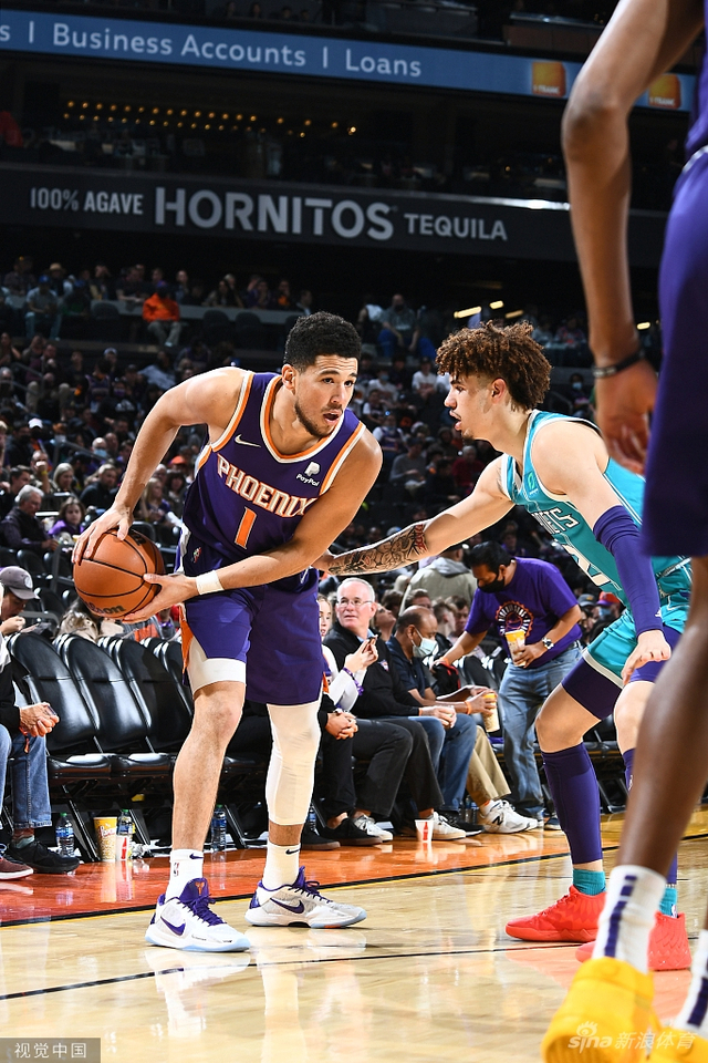 尔在紧逼盯 尔在紧逼盯